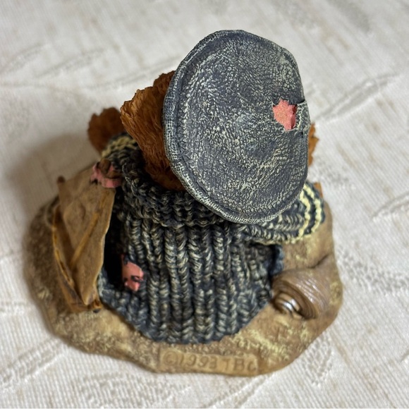 Boyd's Bears & Friends 1995 "Christian By The Sea" (28E/899). Bearstone #2012 - Picture 4 of 8